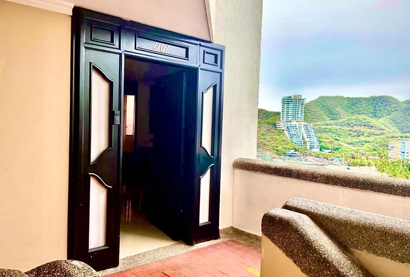 Ocean View Apartment In Rodadero Santa Marta Gaira